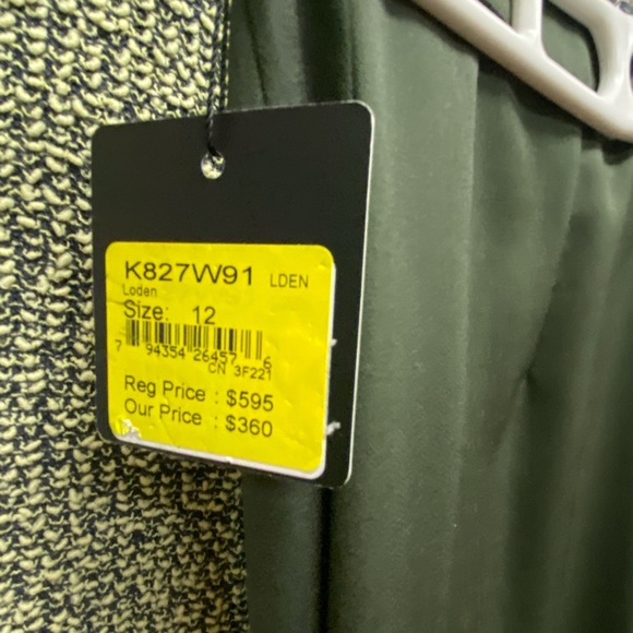 St. John Collection size 14 Jacket and Top. Pants  size 12 NWT - Picture 15 of 15